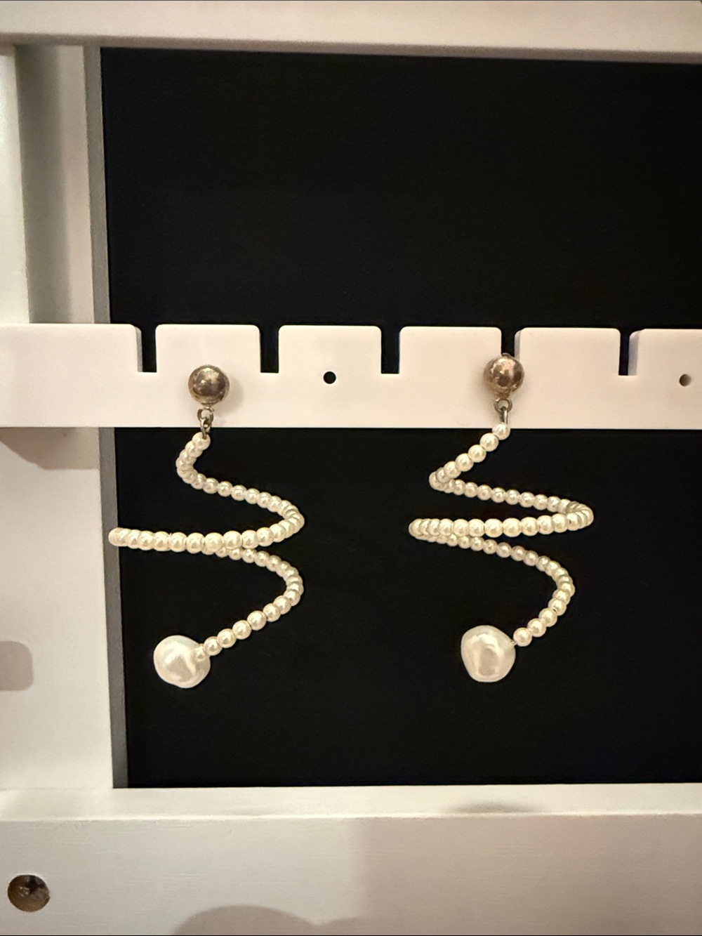 Spiral Pearl Drop Earrings - Ivory Bead Spiral